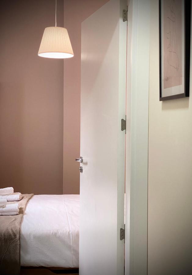 Top Centre Sofia Apartment For 6 Guests Ngoại thất bức ảnh