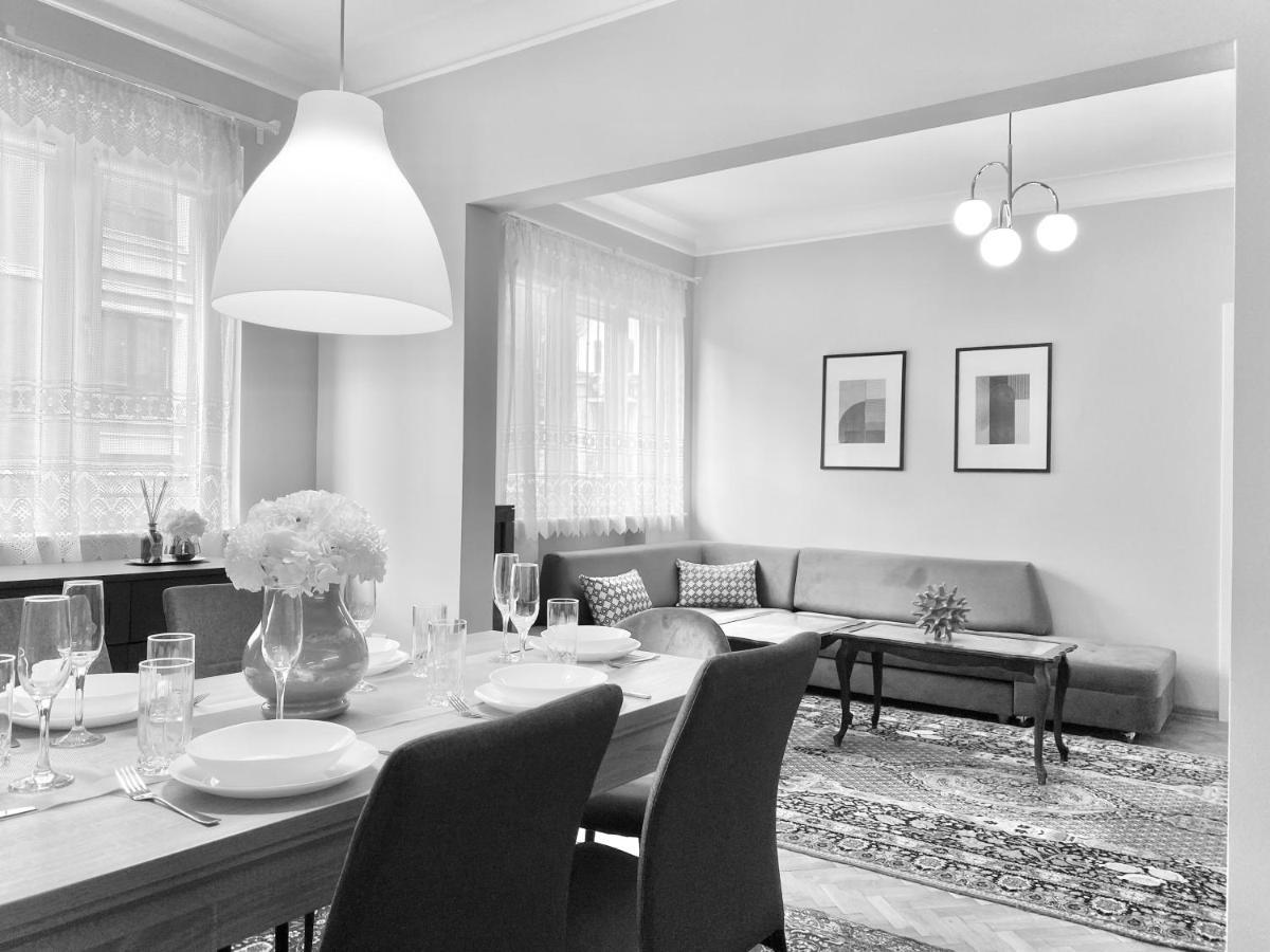 Top Centre Sofia Apartment For 6 Guests Ngoại thất bức ảnh